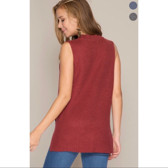 Brick Red Sleeveless Sweater with Keyhole Neckline - Picture 2 of 8